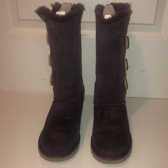 Ugg  Purple Bailey Button Size 6 - Picture 5 of 13